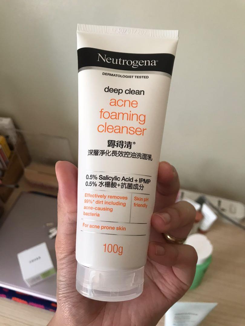 Neutrogena Acne Cleanser, Beauty & Personal Care, Face, Face Care Carousell
