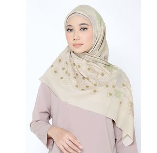 (Kategori: ) berada di . Dikirim oleh stuff.sheneed (ID iklan 1161875025, Gambar 1). Deskripsi: .