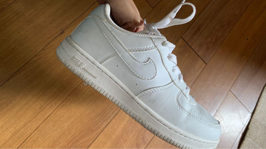 Nike Airforce 1 Women s Size US 5