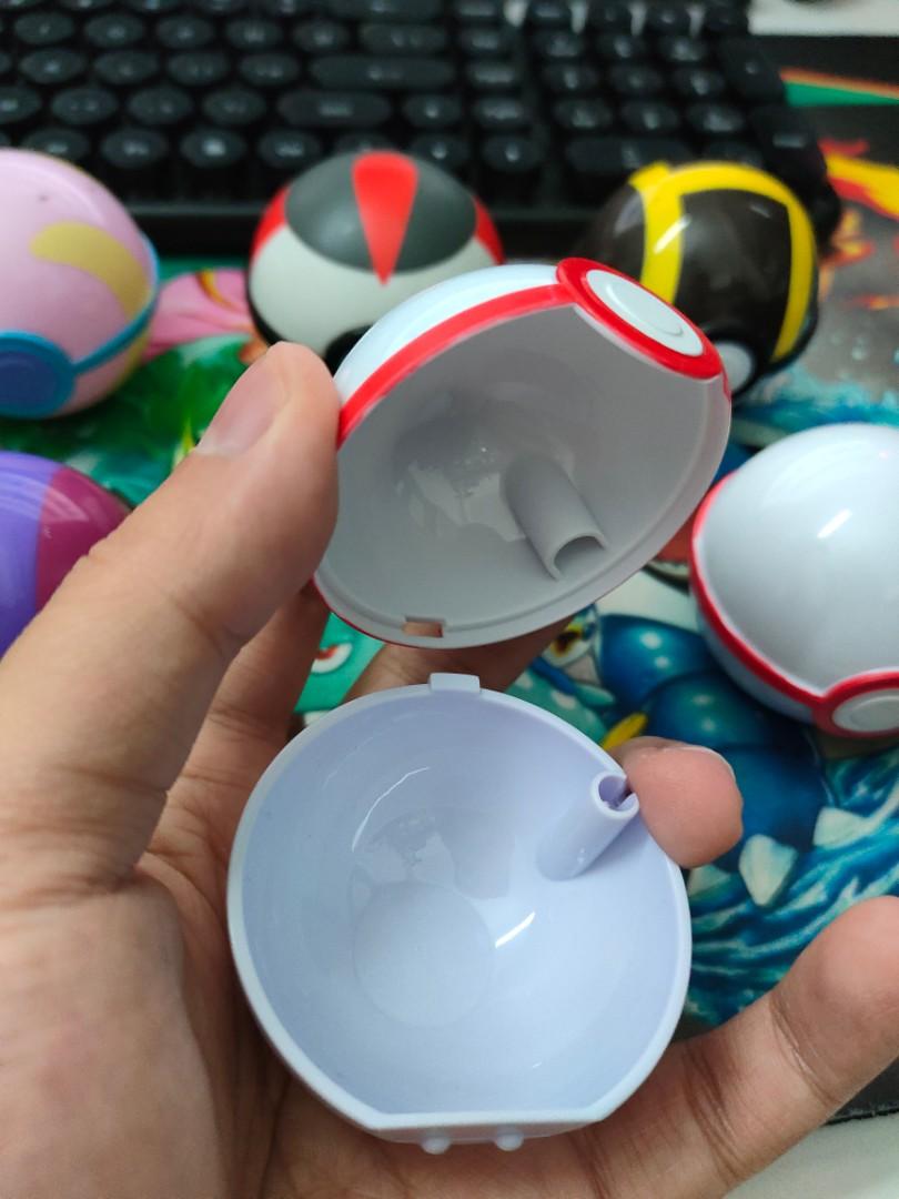 Pokemon PokeBall case heal ball, master ball, ultra ball, premier ball ...