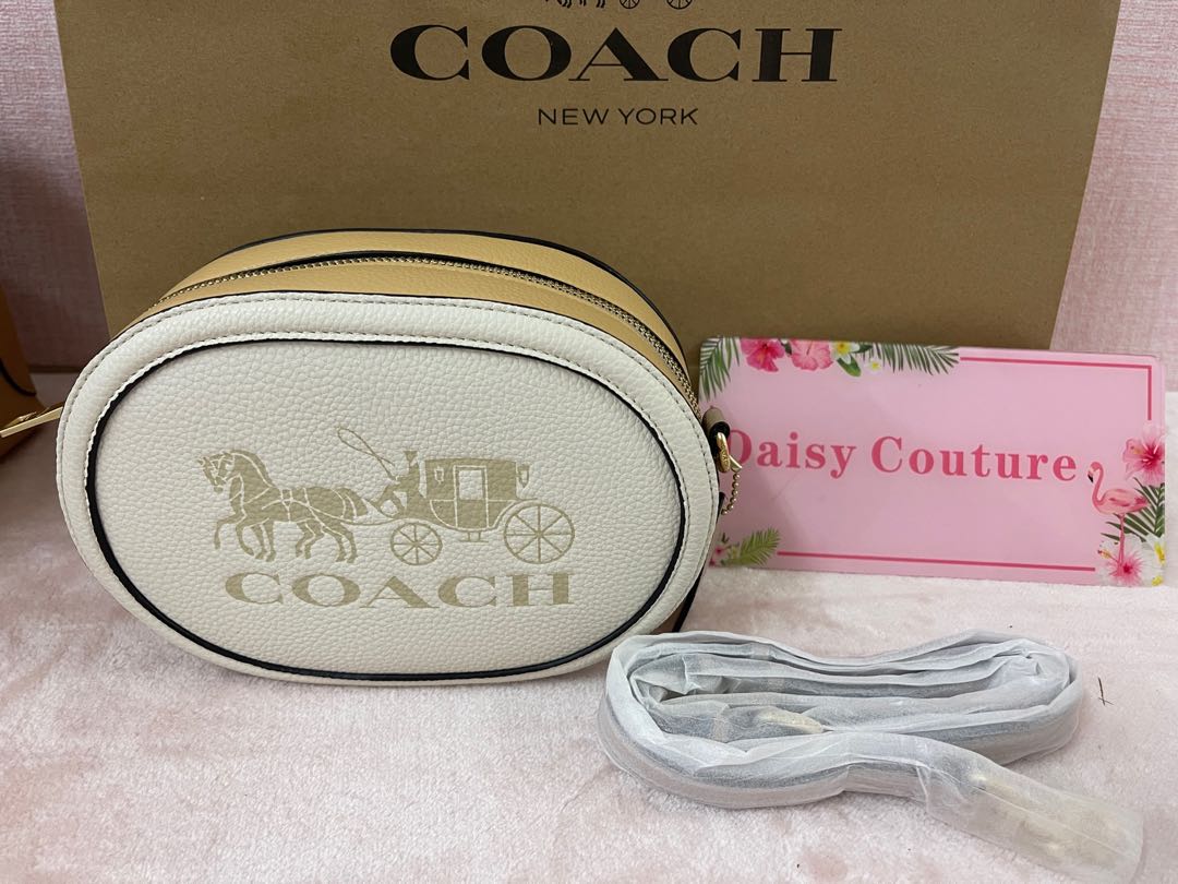 coach round box bag