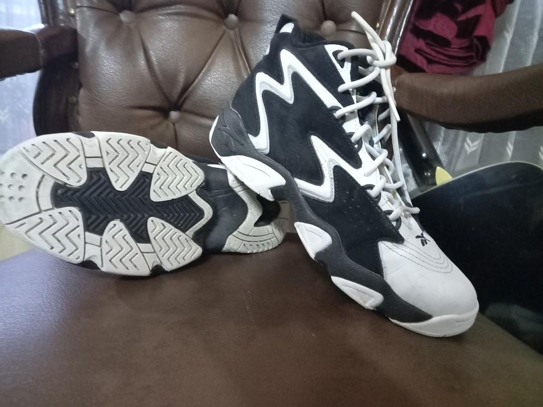 Reebok mobius OG 90s, Fesyen Pria 