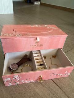 Sheraton PJ Hotel Jewellery Organiser Tissues box