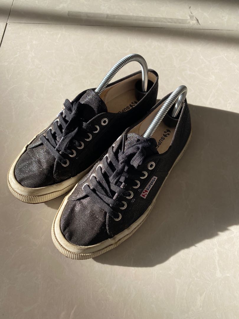 superga size 39