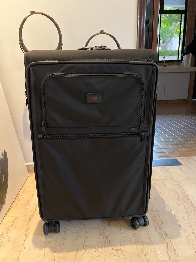 Tumi large luggage hot sale