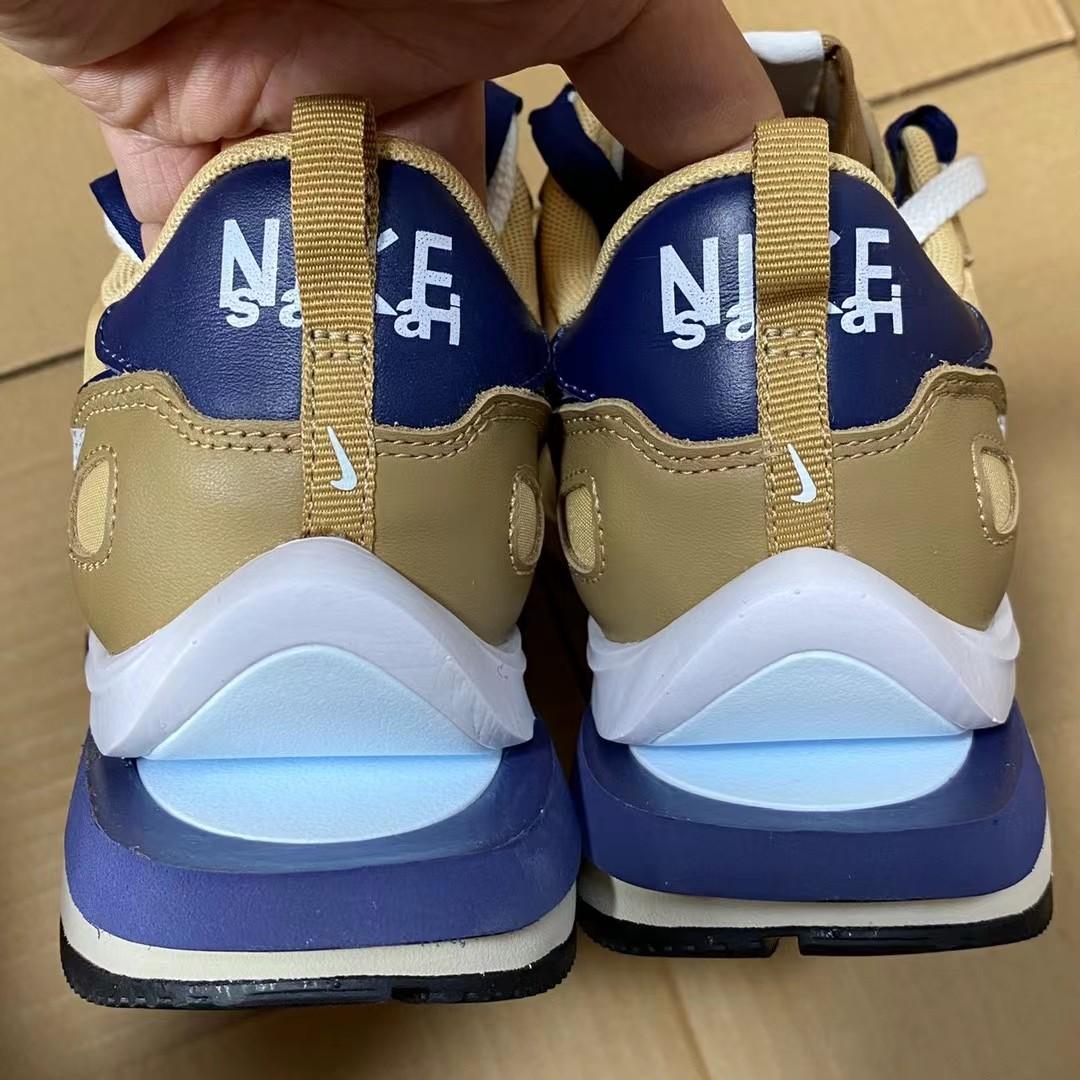 sacai x vaporwaffle tan navy