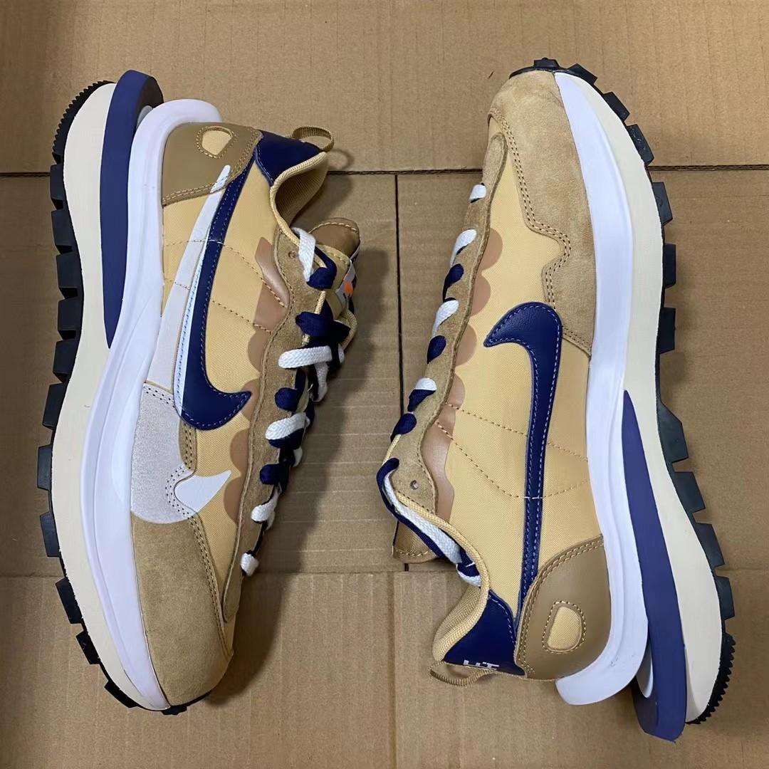 sacai x vaporwaffle tan navy