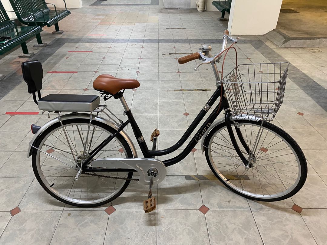 Vintage Bicycle, Sports Equipment 