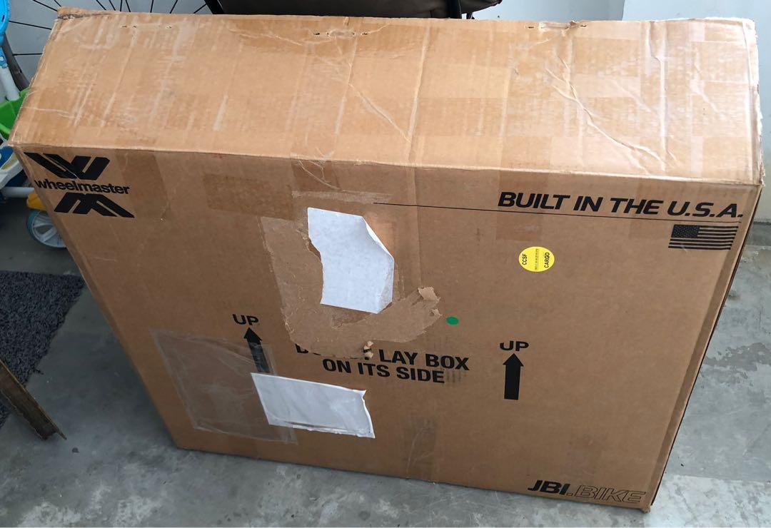 Wheelset box 700C, Sports Equipment, Bicycles & Parts, Parts