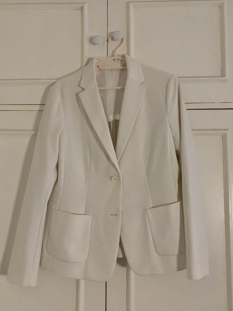 Uniqlo white coat outlet