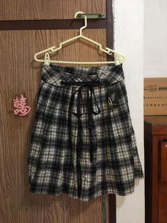 吊牌未拆毛絨綁帶格紋A字裙