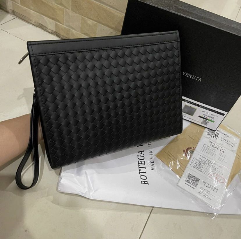 Bottega veneta discount mens clutch bag