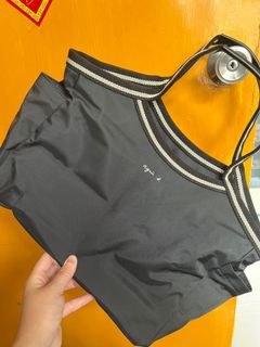 （分類：）位於 。 由 msmfhk 提交（商品編號 1162042804，圖片 1）。簡介： 。