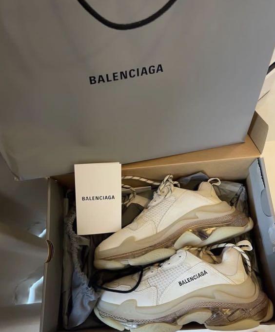 Sneaker Balenciaga Triple S Hồng