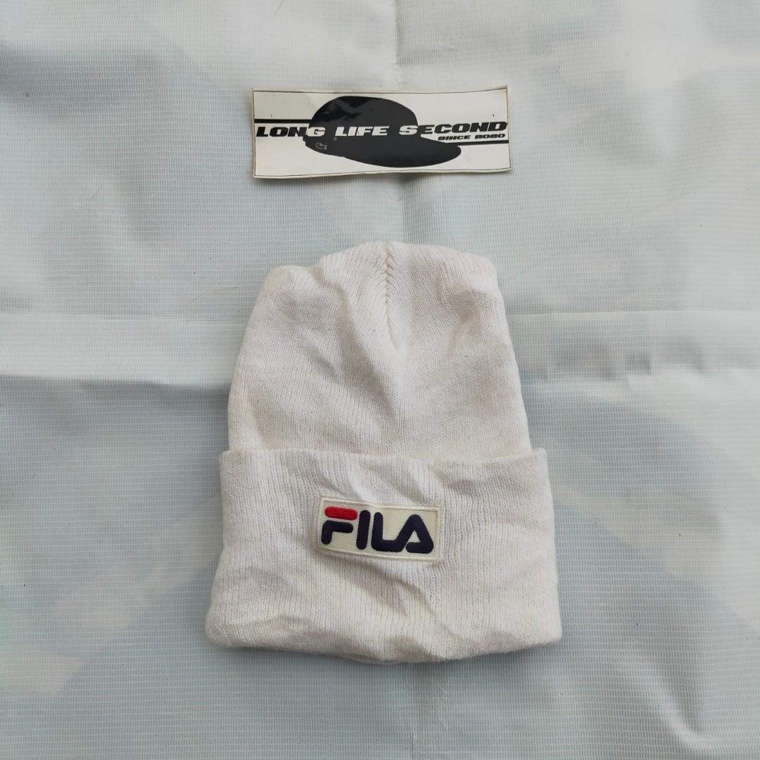 Beanie hat kupluk fila second bekas 