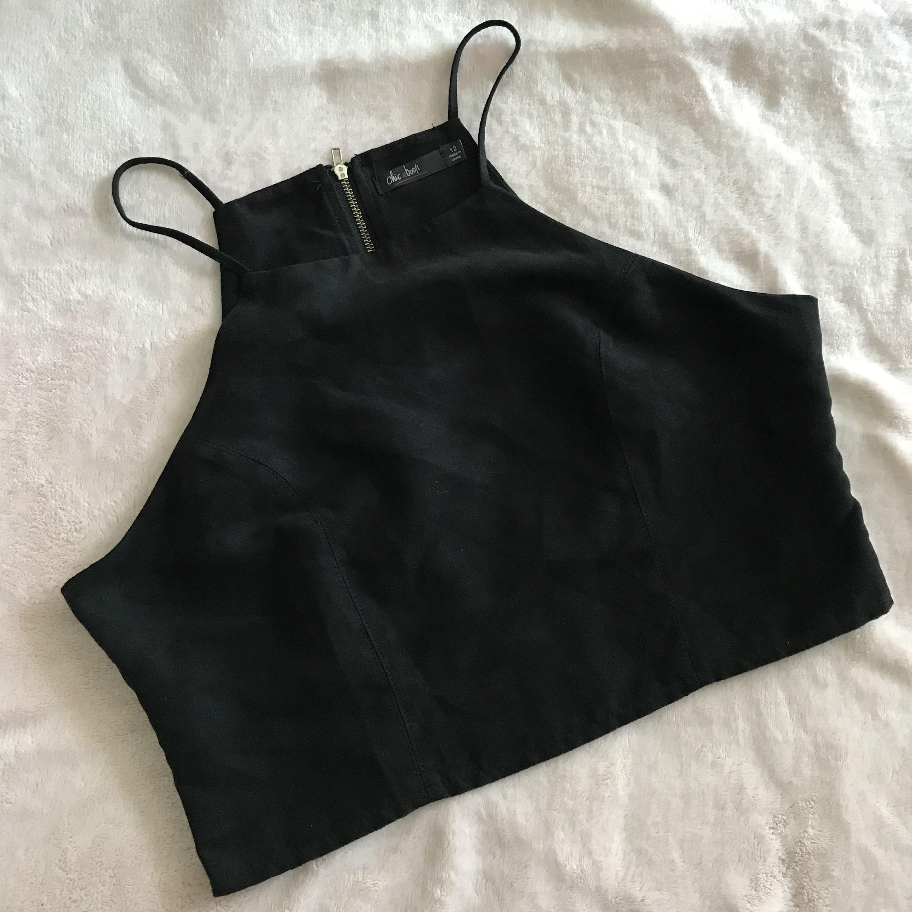 Black sleeveless sexy top (Category: Sleeveless) located in Quezon City. Submitted by mjdinglasan (Listing ID 1162171558, Image 1). Description: .