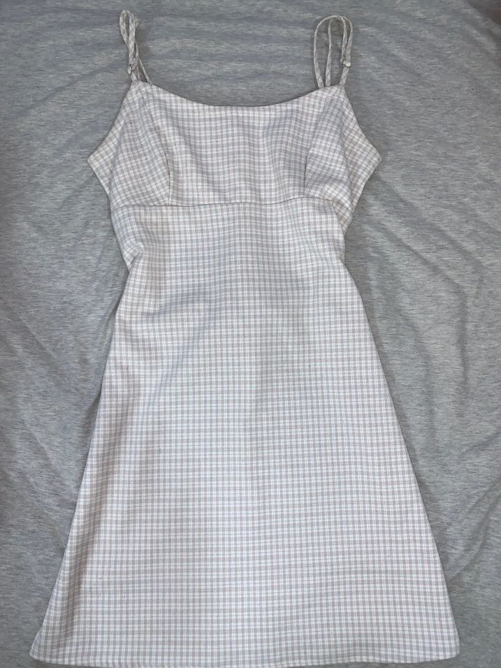 brandy colleen dress, Women's Fashion, Dresses & Sets, Dresses on Carousell