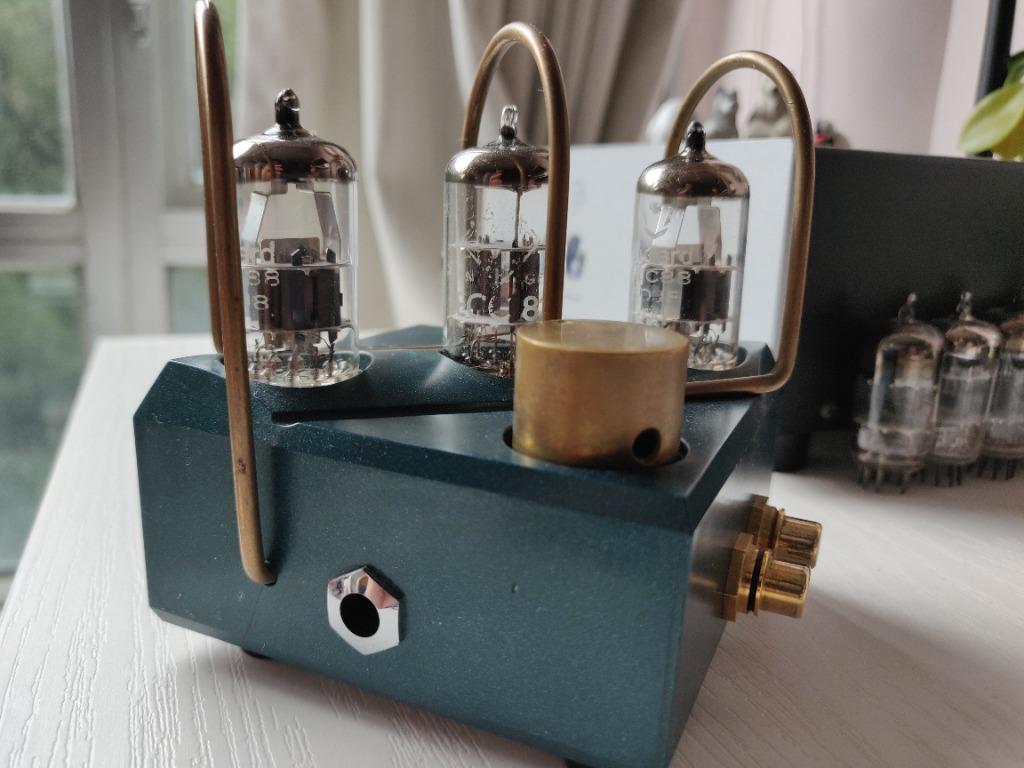 Brocksieper Earmax Pro OTL tube headphone amp not HD650 Grado