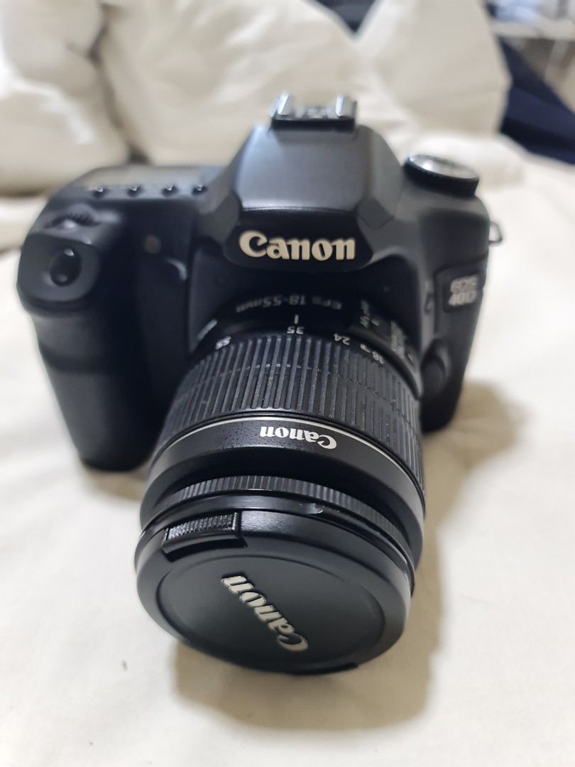Canon 40D with kit lens, third party battery, charger, 16GB CF card