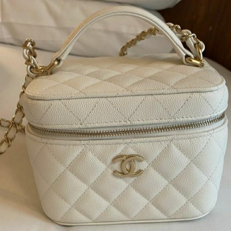 AUTHENTIC CHANEL 22S White Vanity Case, Women's Fashion, Bags & Wallets