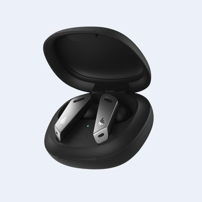 Edifier TWS NB2 Pro True Wireless Earbuds with Active Noise Cancellation (Category: Office & Business Technology) located in Manila. Submitted by sdfsolutions (Listing ID 1162152493, Image 1). Description: Hybrid active noise canceling technology Dual-mic noise cancellation Three-dimensional audio technology Total 32 hours of playtime is supported Charge 15-minute for 2 hours playback Auto in-ear detection Ambient Sound Mode Support EDIFIER CONNE