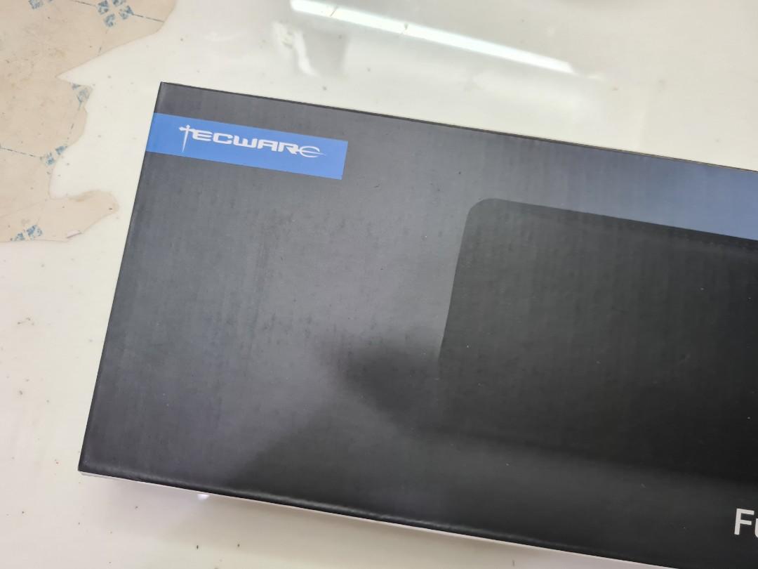 Full Sized Keyboard Wrist Pad (Category: Mouse & Mousepads) located in Pasig City. Submitted by clothesandthings_ (Listing ID 1162143882, Image 2). Description: .
