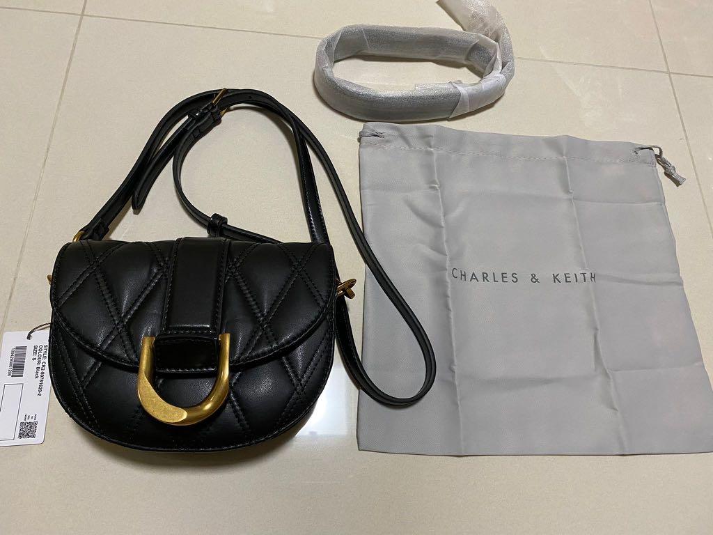 READY STOCK) Gabine Quilted Saddle Bag – Top Handbags