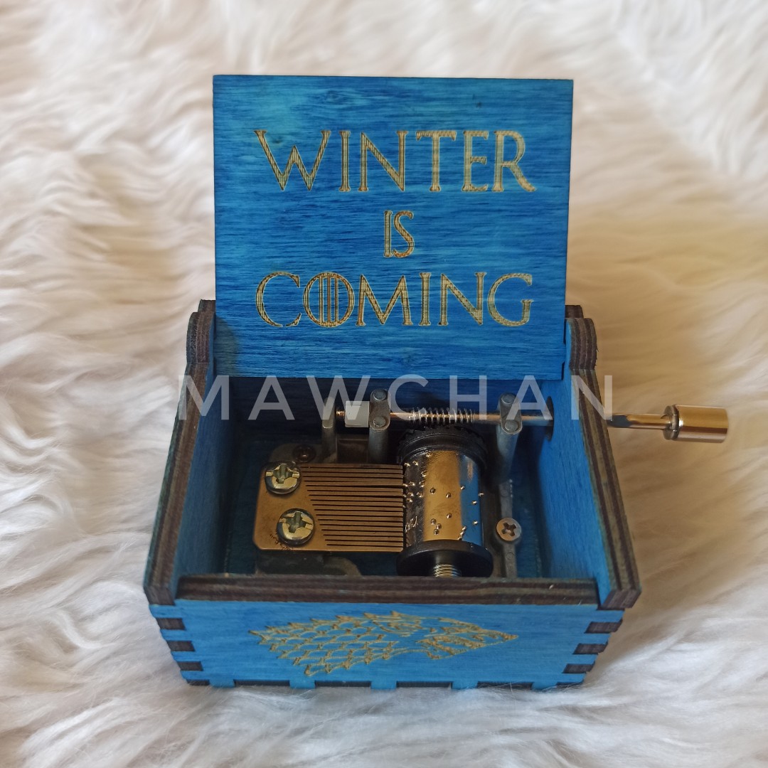 Game of Thrones music box, Hobbies & Toys, Memorabilia & Collectibles, Fan  Merchandise on Carousell