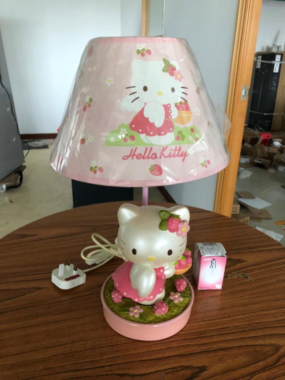 Hello Kitty Strawberry table lamp LED