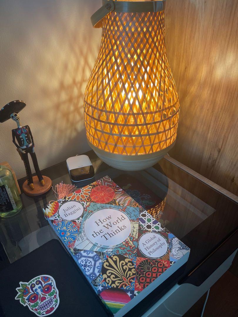 Misterhult table outlet lamp