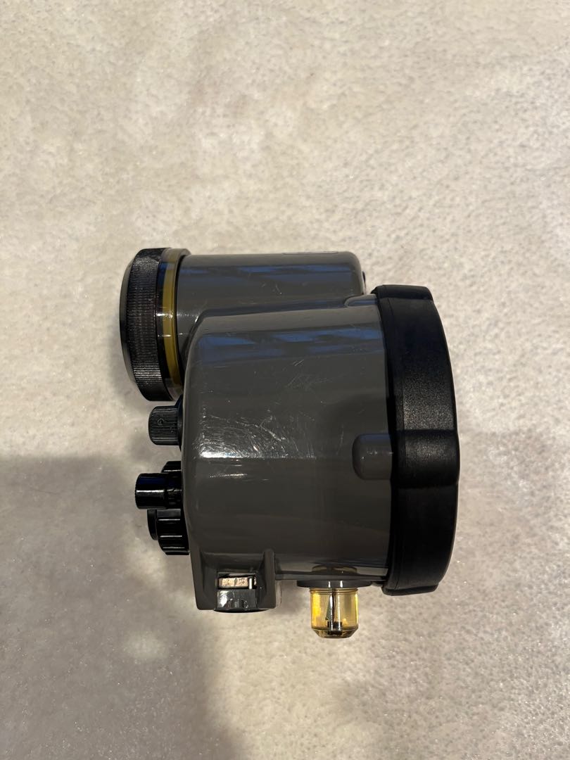 Inon z240 strobe light for underwater photography, Photography