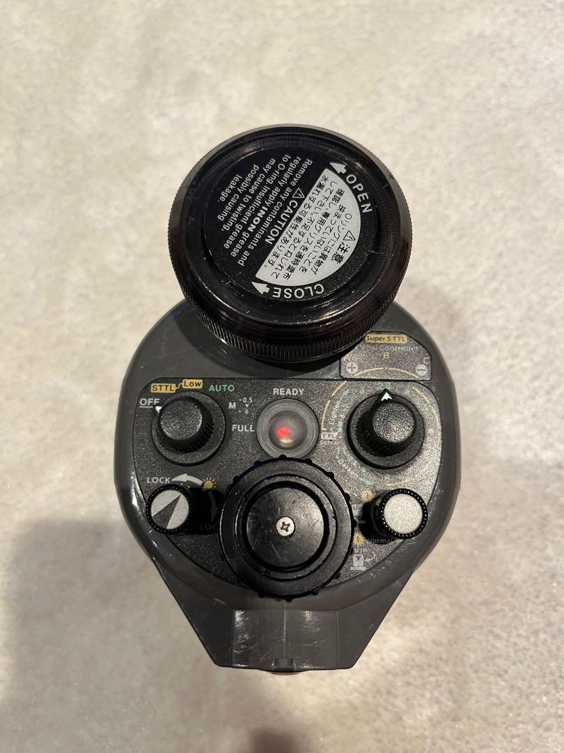 Inon z240 strobe light for underwater photography, Photography