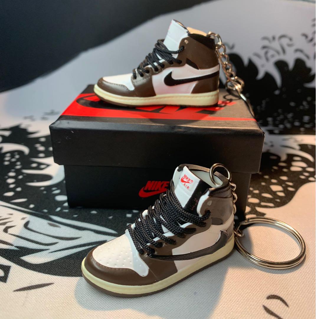 j1 high travis scott