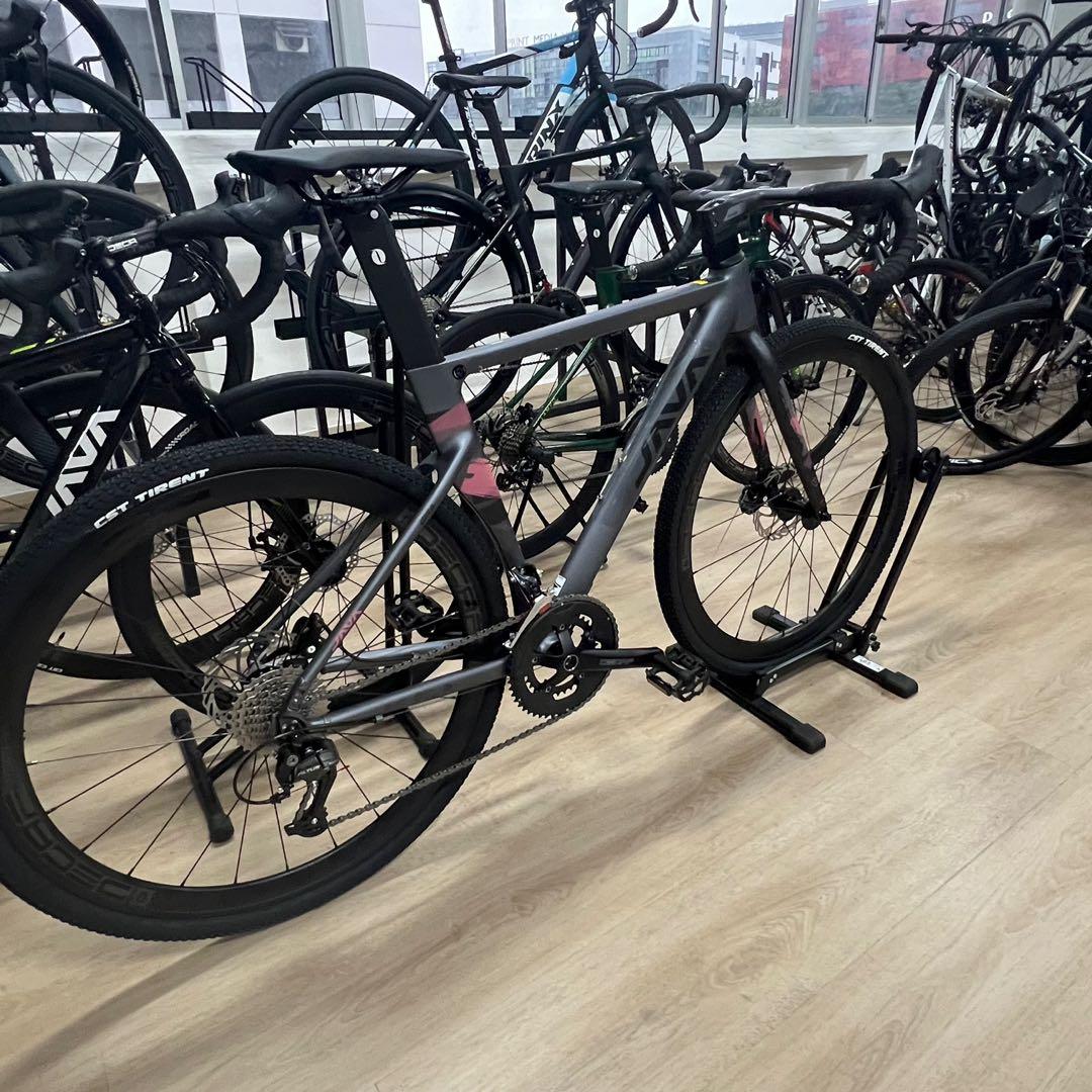 Java gravel road bike on off road idra shimano sora hybrid, Sports Equipment, Bicycles & Parts