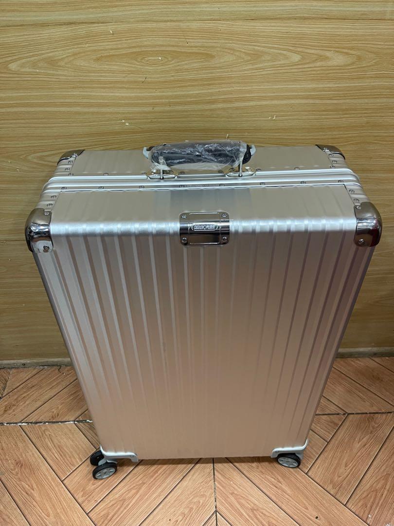 Rimowa classic flight 29 hotsell