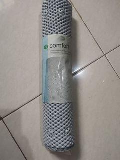 Mat alas kaki mobil