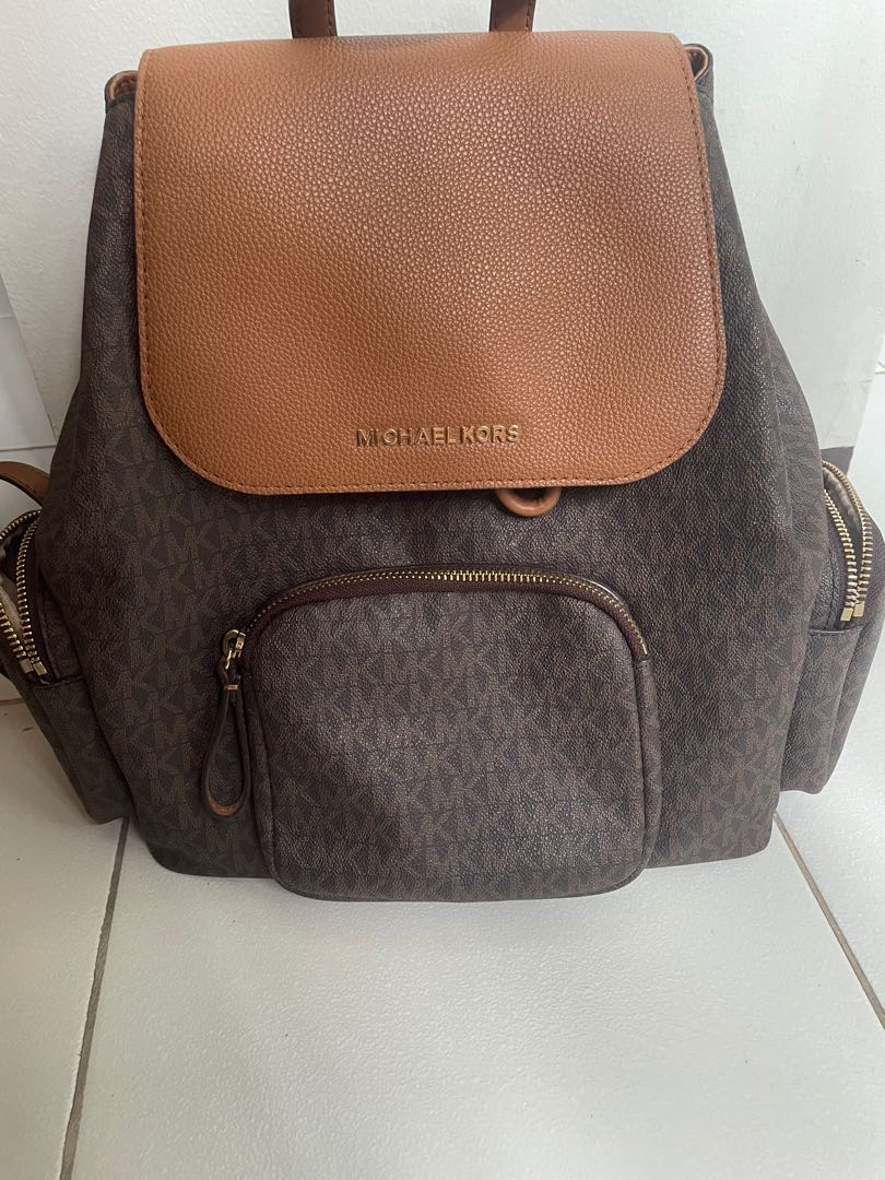 MICHAEL KORS ABBEY LARGE BACKPACK, Women's Fashion, Bags & Wallets,  Backpacks on Carousell