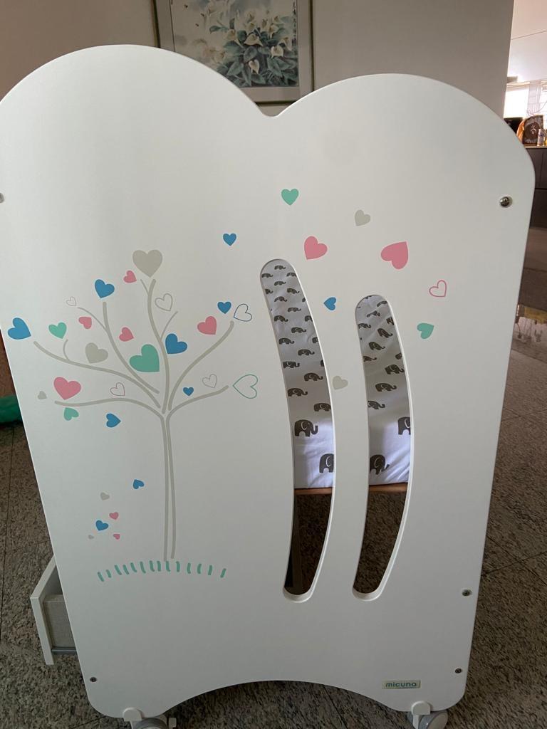 micuna baby cot, Babies & Kids, Baby Nursery & Kids Furniture, Cots