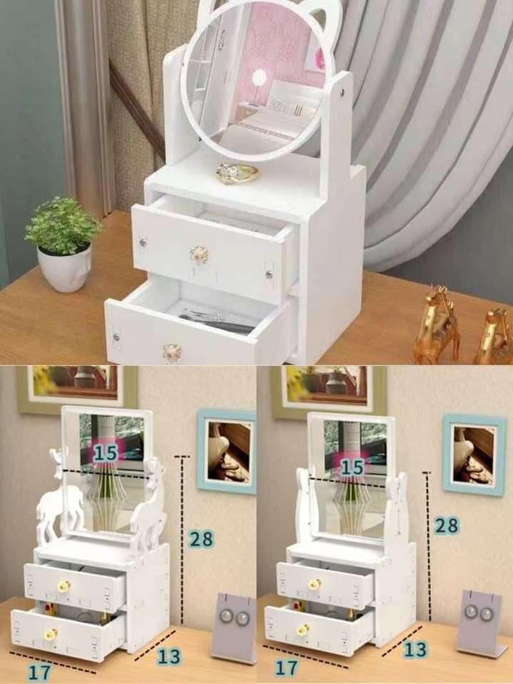 Mini vannity mirror (Category: Mirrors) located in Manila. Submitted by minidivisoria (Listing ID 1162009141, Image 1). Description: Trending Small Vanity Mirror with 2 Drawers ₱220 Clear Glass Sealed with box Complete Set.