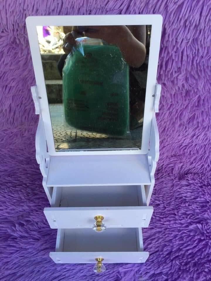 Mini vannity mirror (Category: Mirrors) located in Manila. Submitted by minidivisoria (Listing ID 1162009141, Image 3). Description: Trending Small Vanity Mirror with 2 Drawers ₱220 Clear Glass Sealed with box Complete Set.