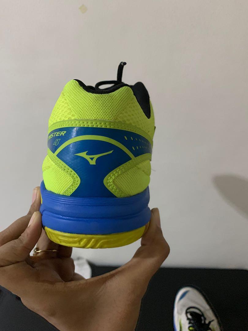 Mizuno gum sole new arrivals