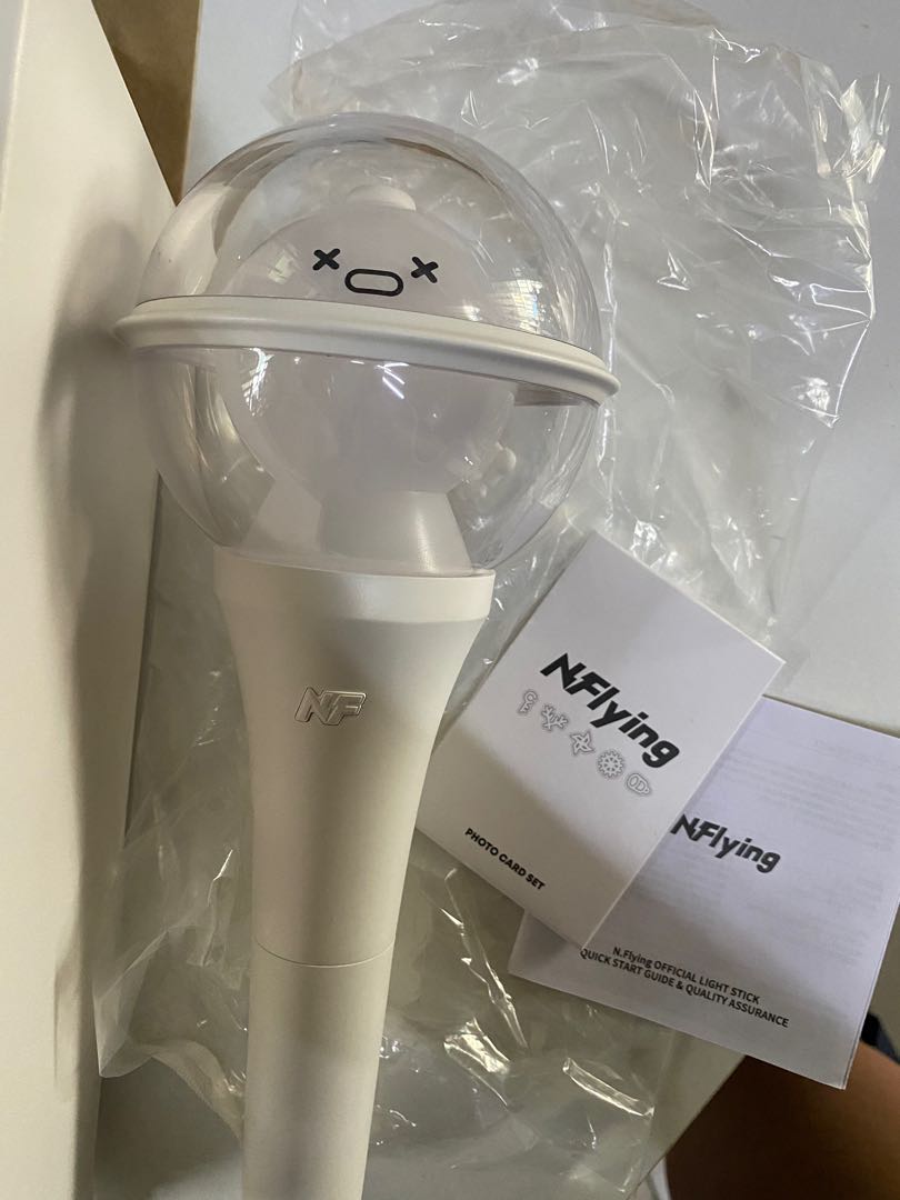 N.FLYING - OFFICIAL LIGHT STICK