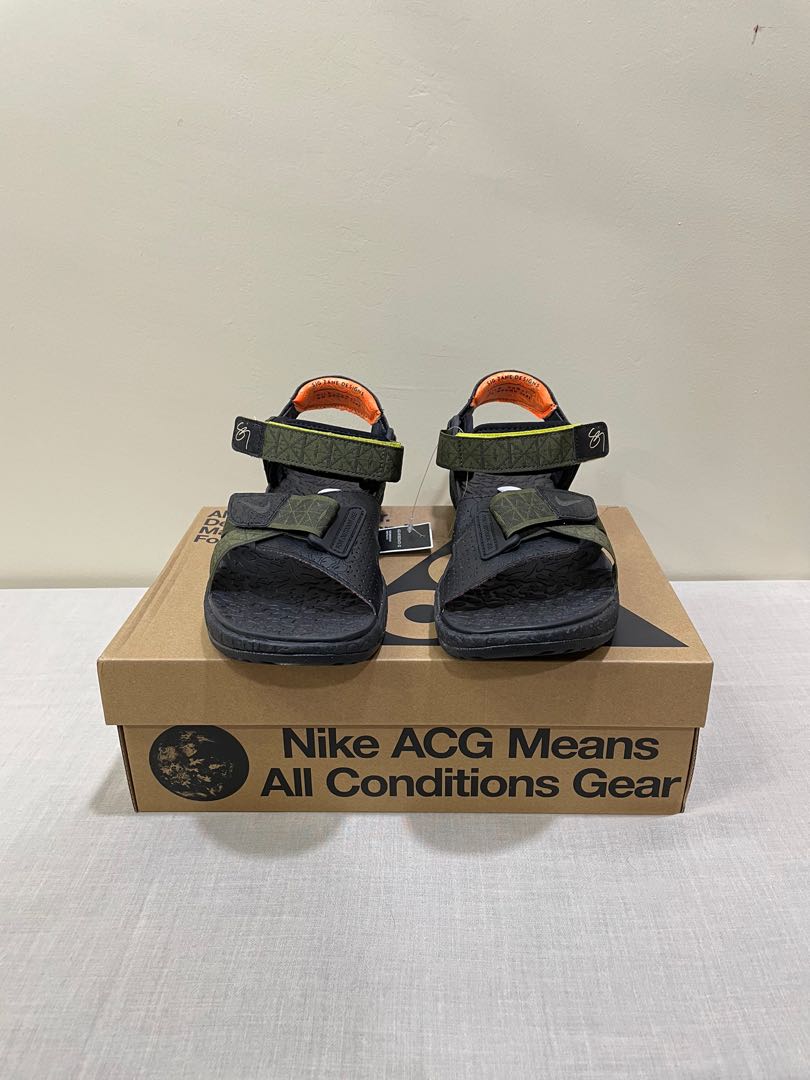 Nike Acg Air Deschutz X Sig Zane UK8, Men's Fashion, Footwear, Sneakers on  Carousell