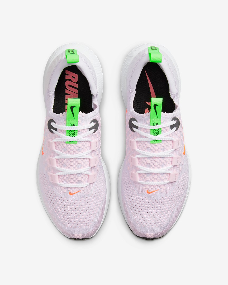 Nike Escape Run Flyknit Women's Road Running Shoes Barely Grape