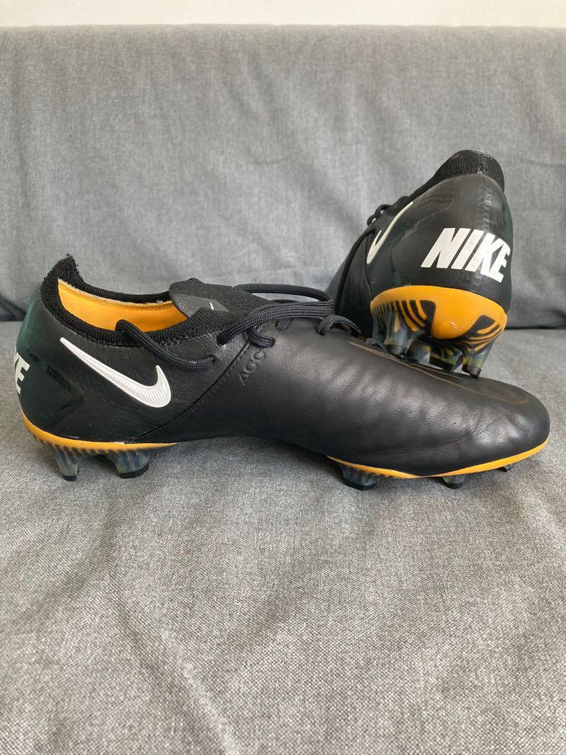 size 2 nike football boots