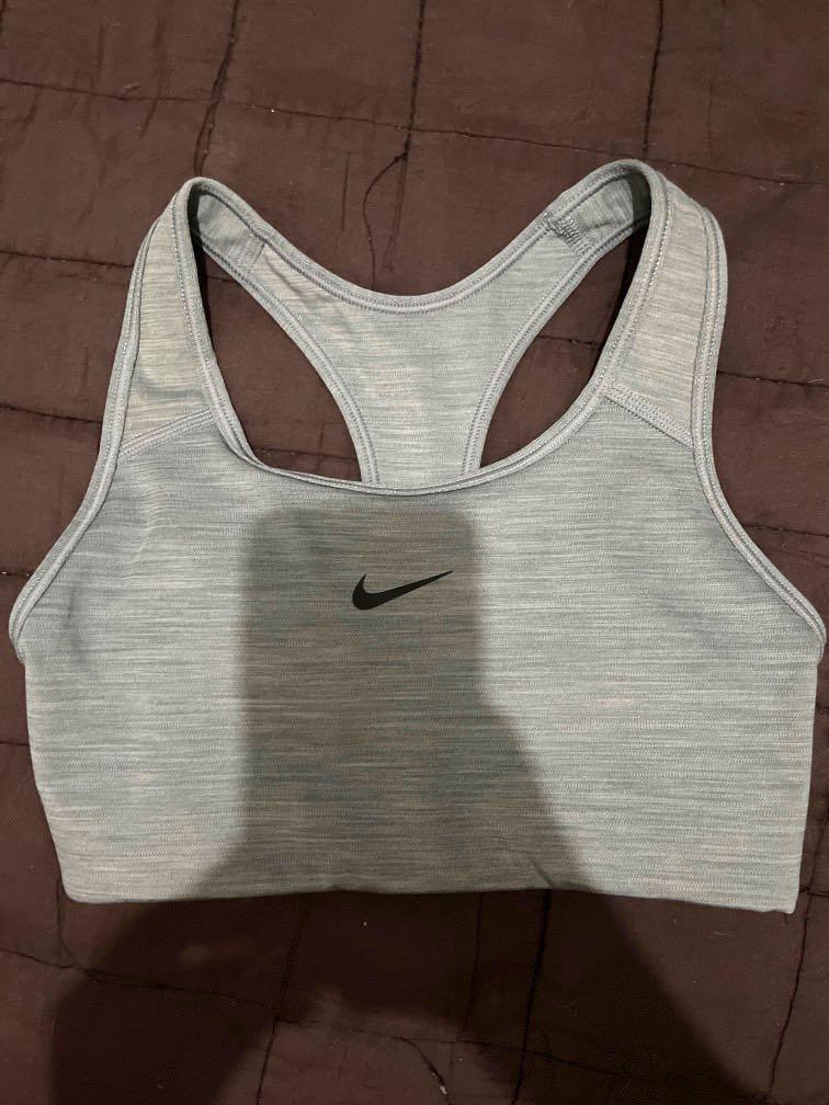 Nike Sports Bra, Women's Fashion, Activewear on Carousell