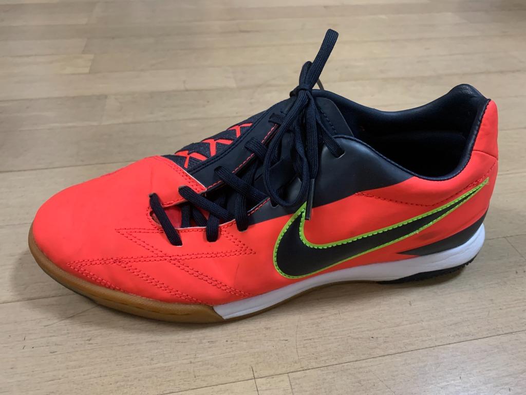 Nike t90 indoor discount