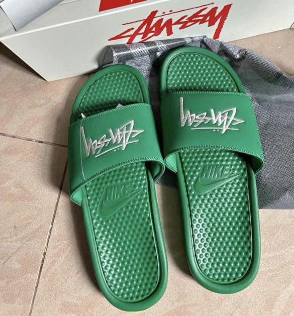 Nike x stussy flip flops deals