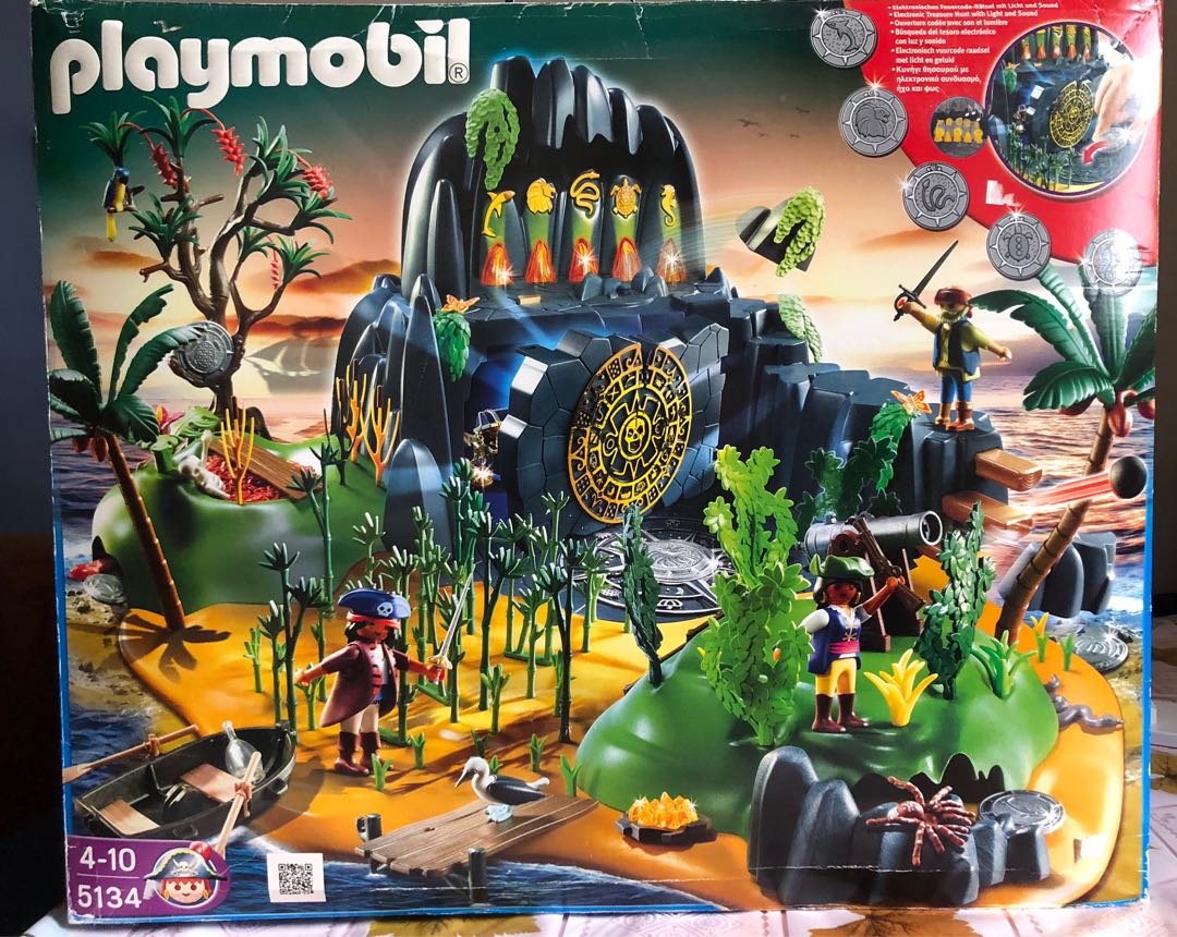 Held og lykke Odysseus skære ned Playmobil 5134 Pirates Adventure Island (Retired) - Damaged Box, Hobbies &  Toys, Toys & Games on Carousell