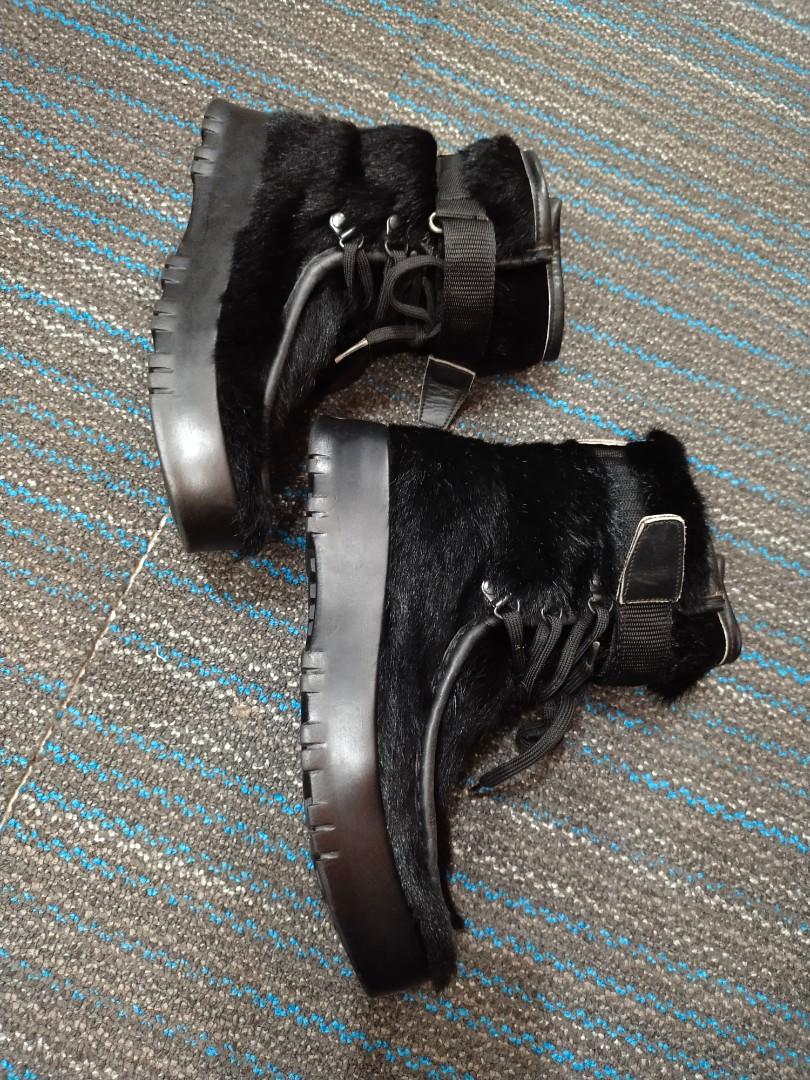 PRADA boot autentik for women, Fesyen 
